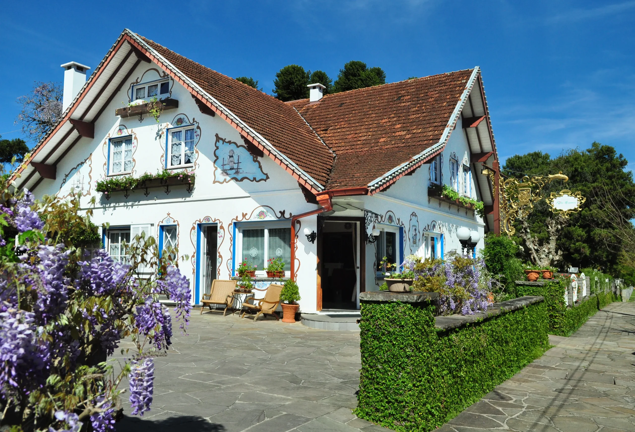Gramado na primavera: flores, cores e passeios encantadores