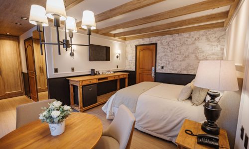 SUITE MASTER(2)